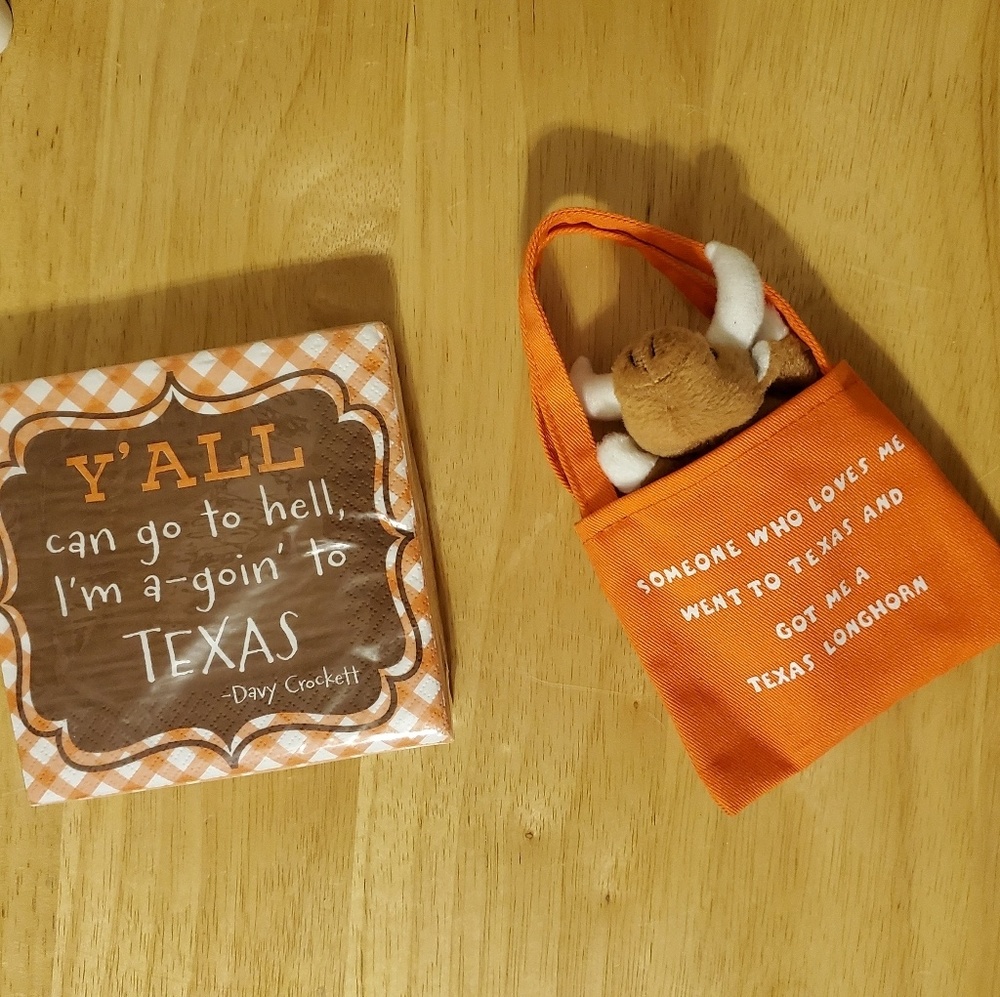 ➡️ Texas Longhorns souvenir gift bundle! NEW - UT University of Texas Longhorns